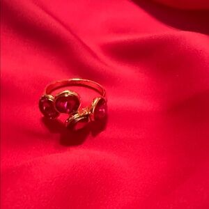 Elegant Gold tone and pink Stone Ring